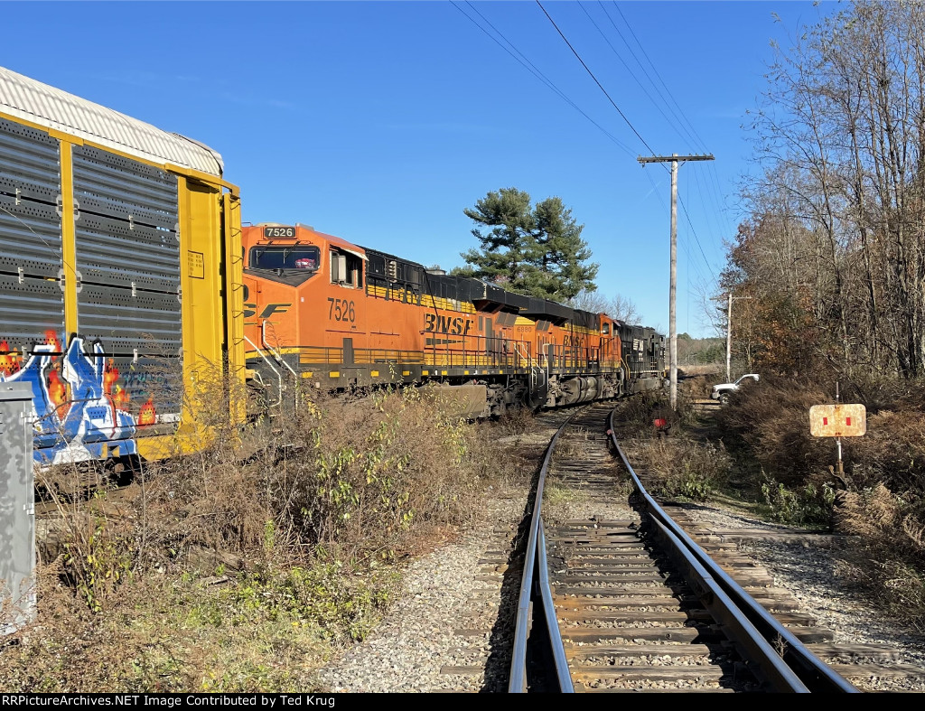 NS 6911, BNSF 6880 & BNSF 7526